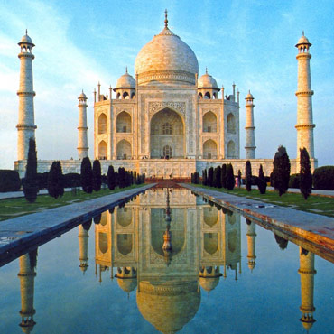 Taj Mahal Private Guided Tour from Delhi